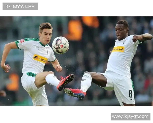 拜仁慕尼黑对阵门兴格拉德巴赫精彩赛事直播全程回顾与分析